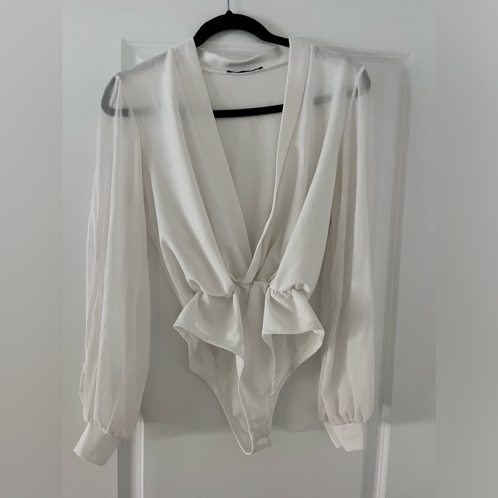 Boohoo bodysuit, Size 8